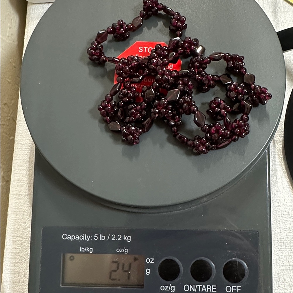Gorgeous Polished Garnet Cluster Continuous Strand Vintage Necklace - Picture 12 of 12